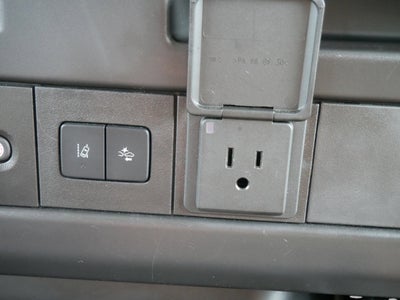 2024 Chevrolet Express Passenger 3500 1LT