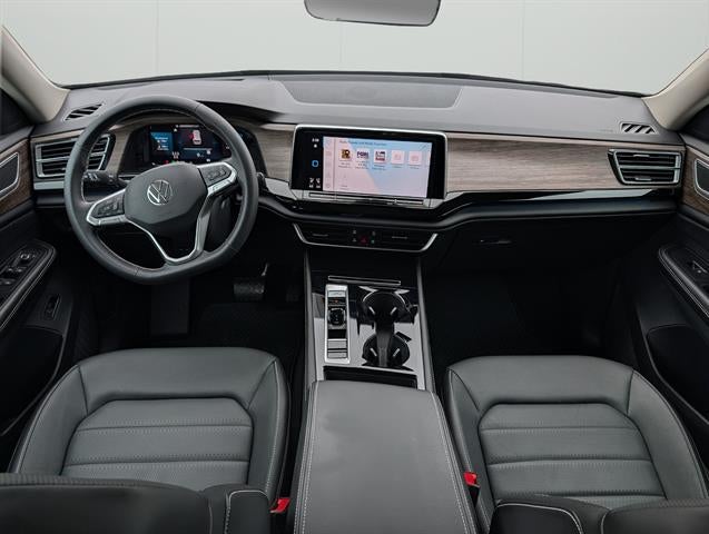 2024 Volkswagen Atlas 2.0T SEL