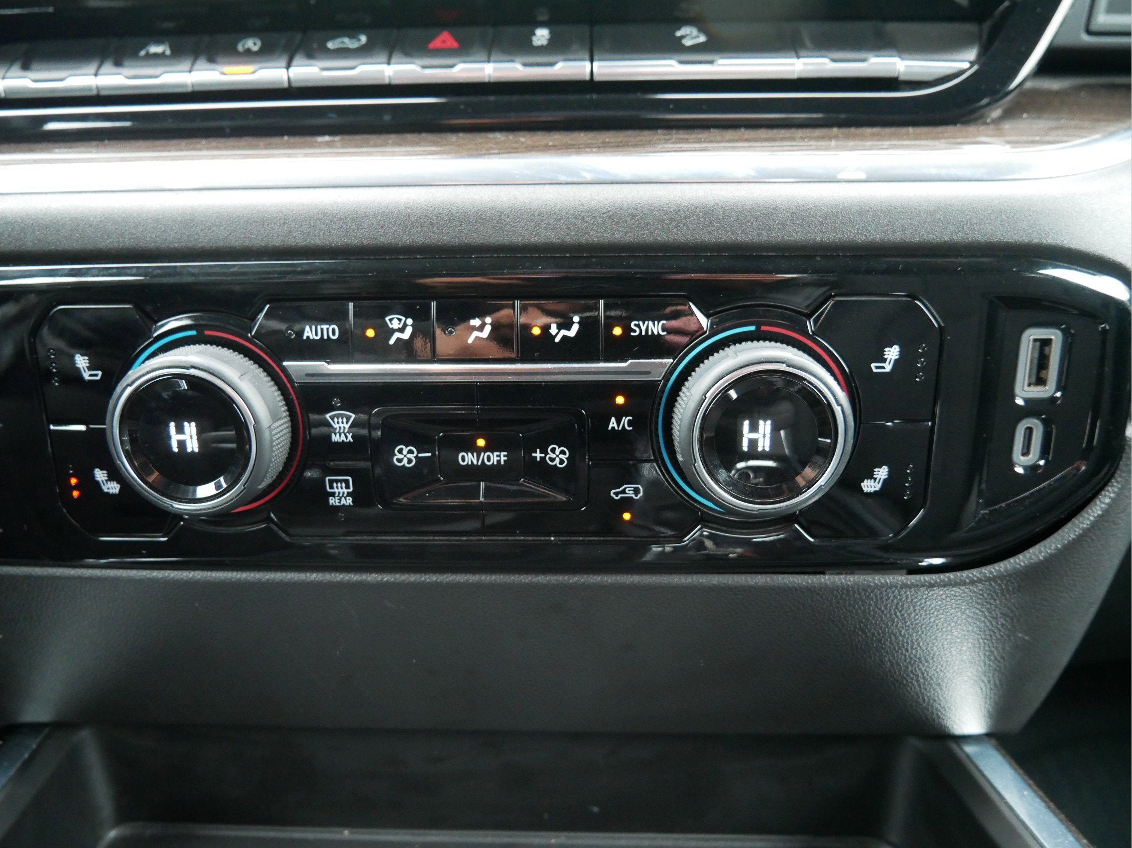 2023 Chevrolet Silverado 1500 Base