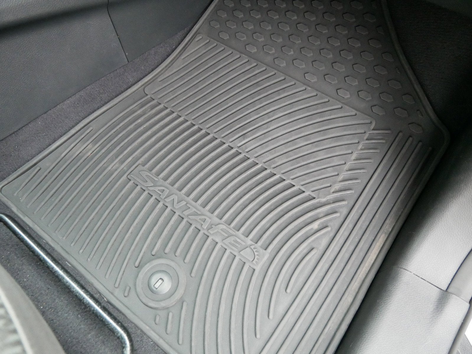 2016 Hyundai Santa Fe SE