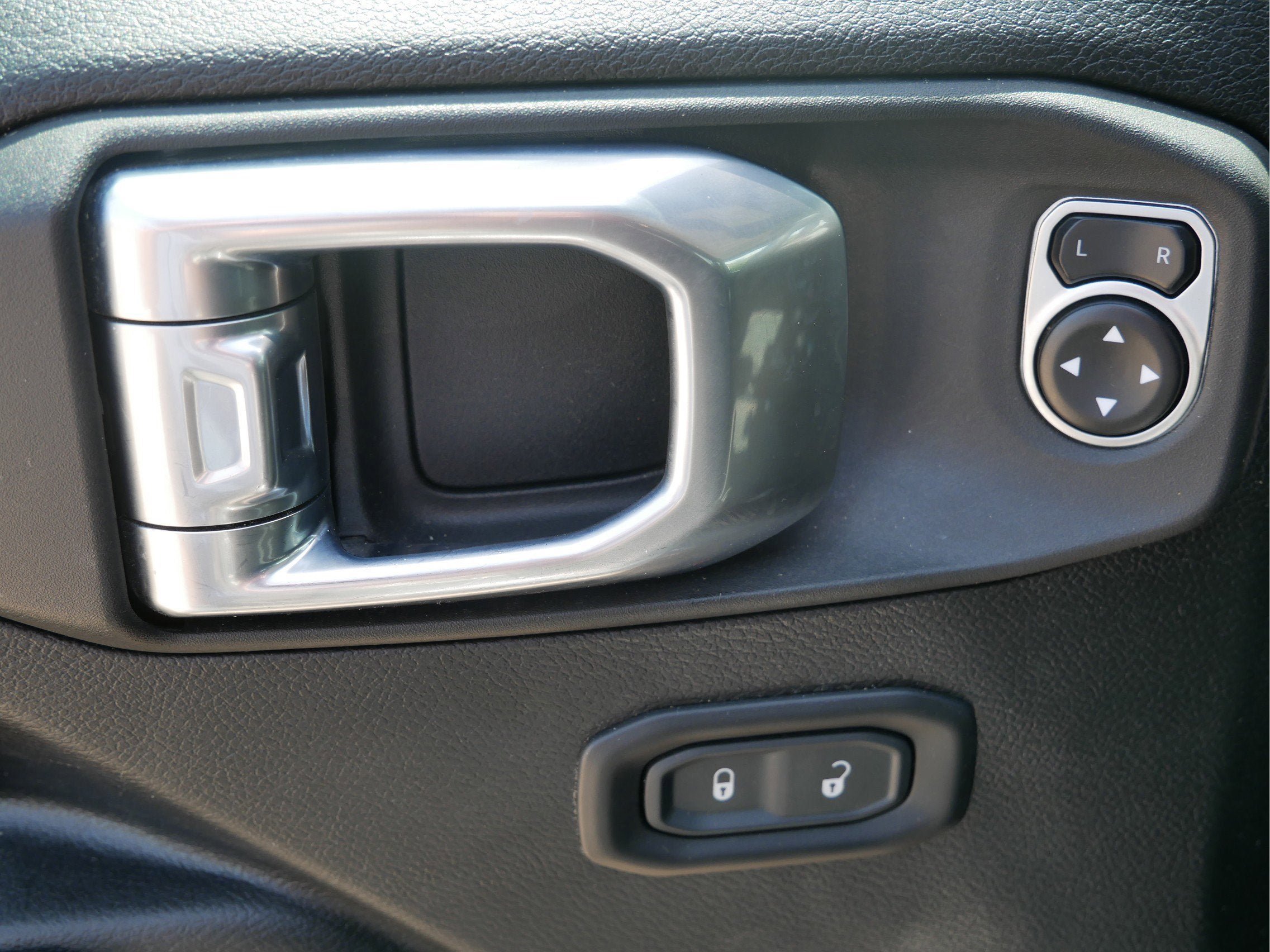 2024 Jeep Wrangler 4-Door Rubicon 4x4
