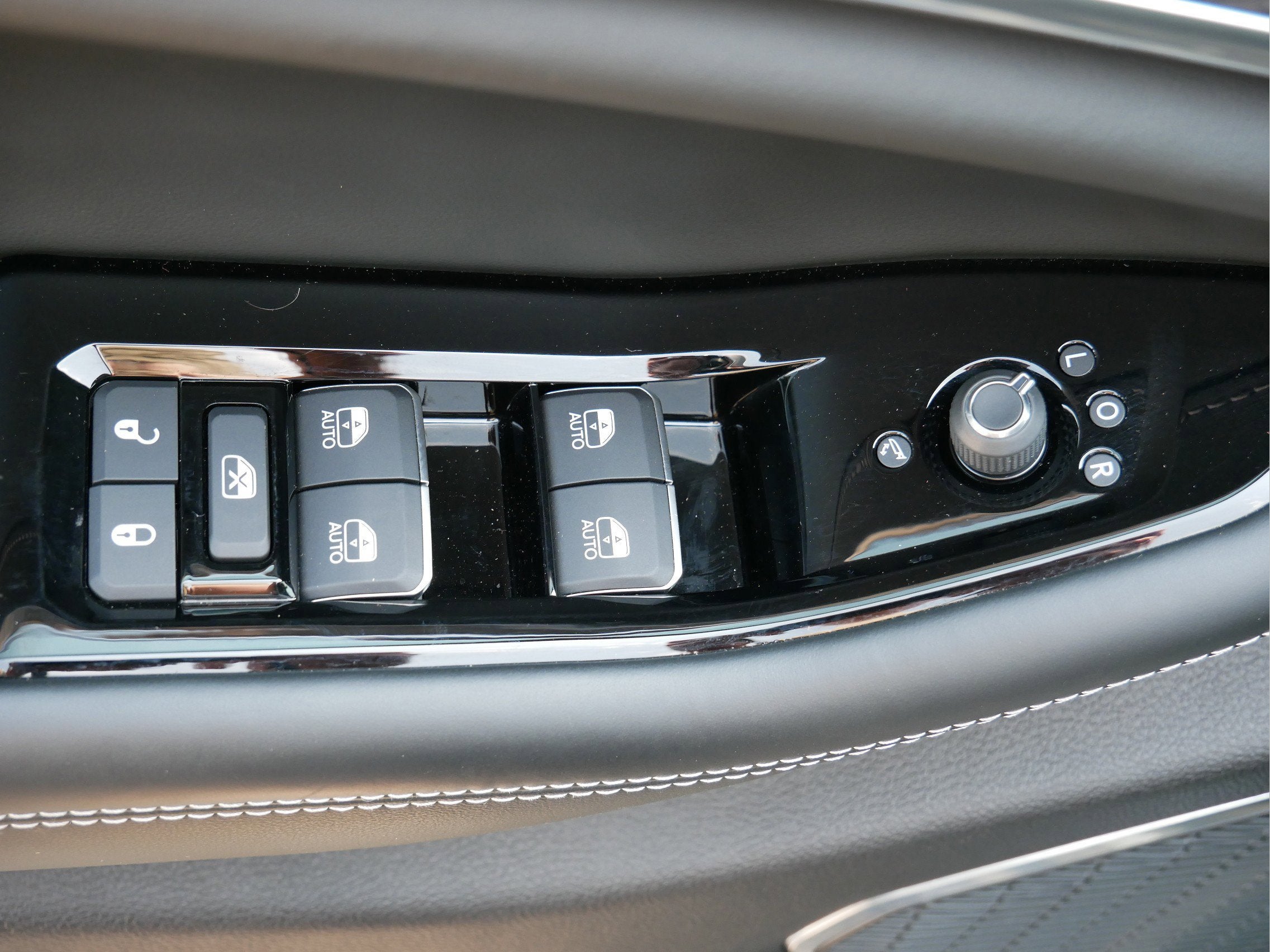 2024 Jeep Grand Cherokee Overland 4x4