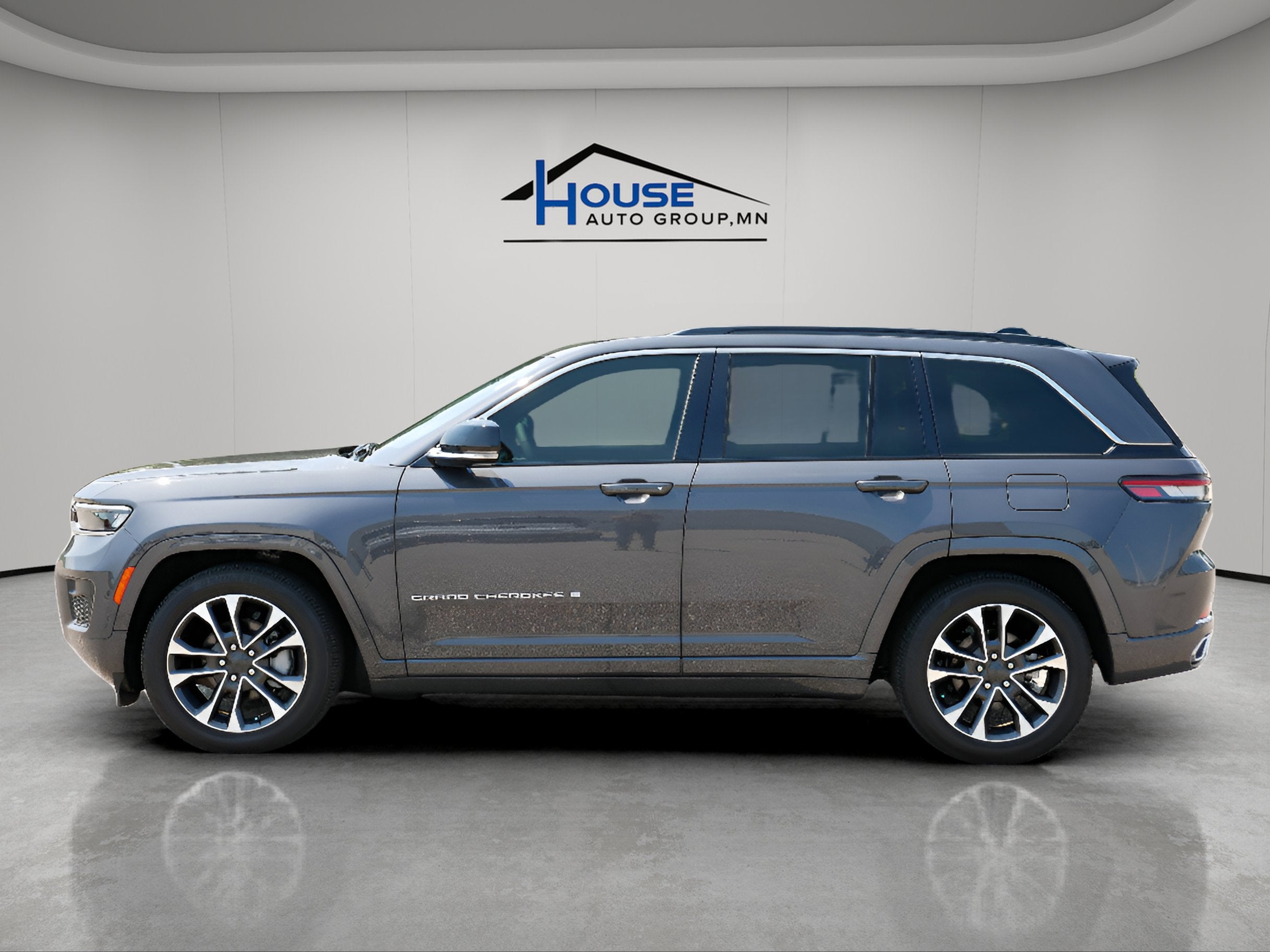 2024 Jeep Grand Cherokee Overland 4x4