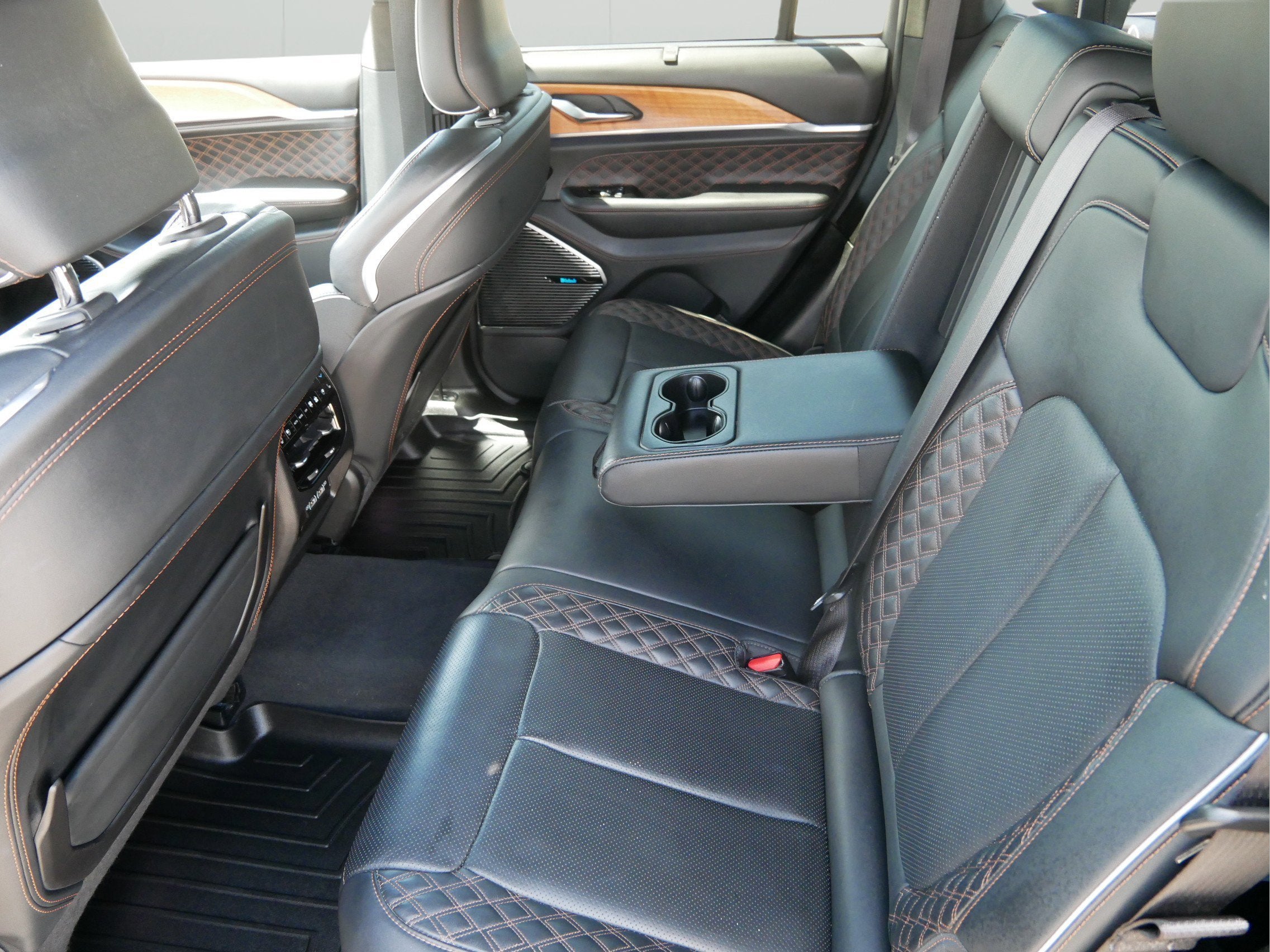 2022 Jeep Grand Cherokee Summit Reserve 4x4
