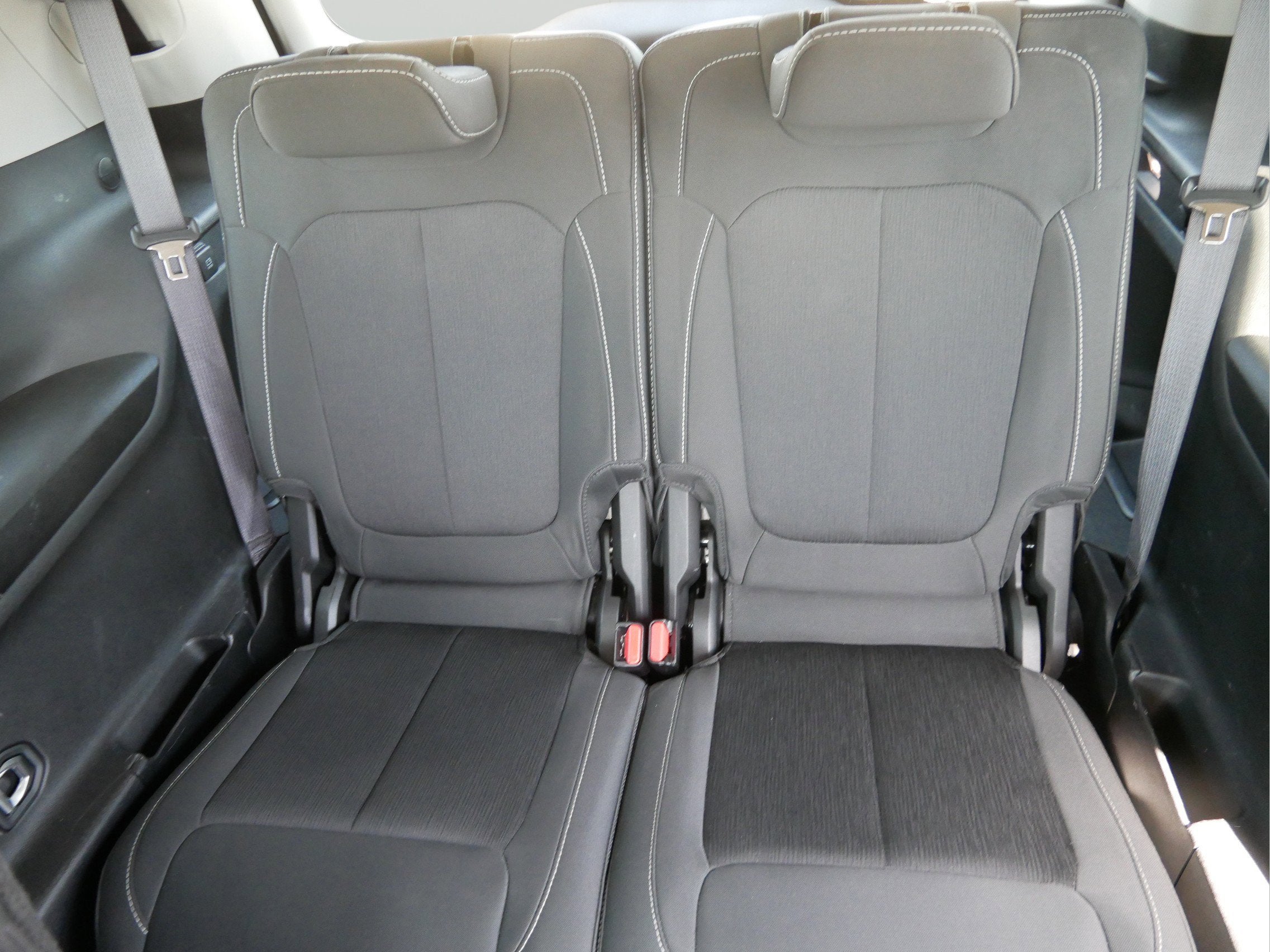 2023 Jeep Grand Cherokee L Laredo 4x4