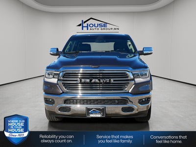 2019 RAM 1500 Laramie Crew Cab 4x4 5'7" Box