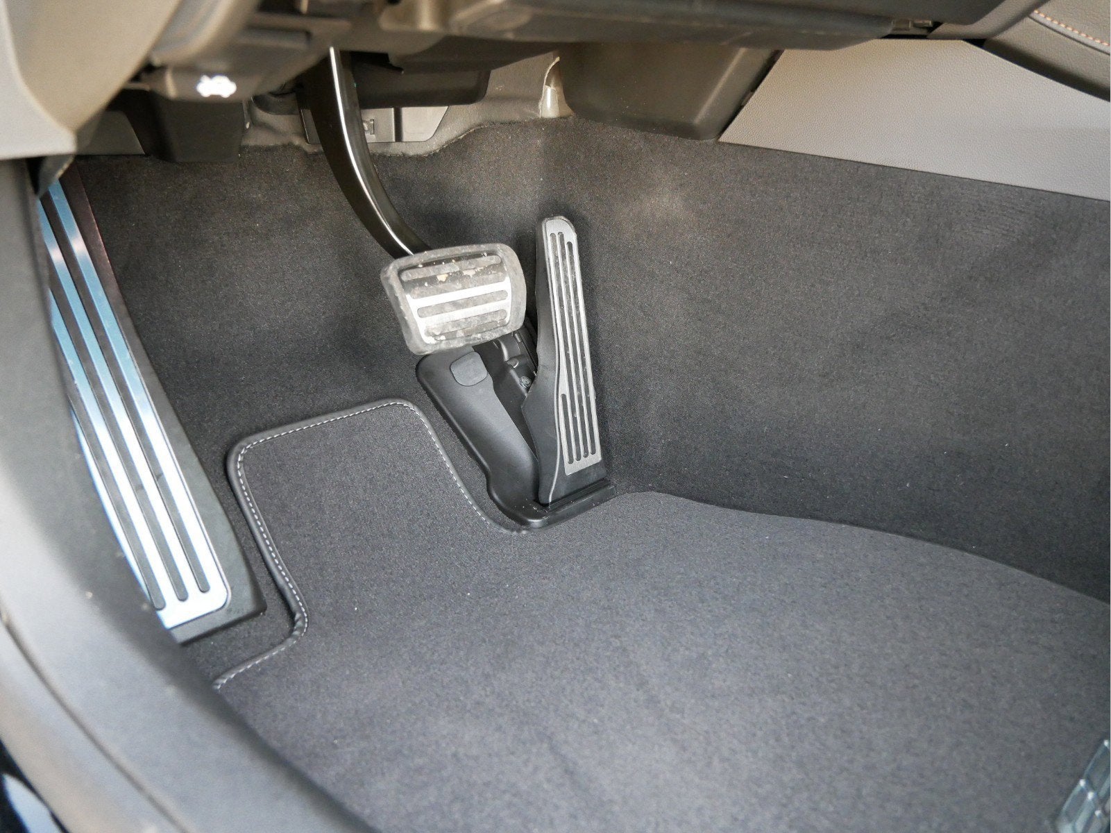 2025 Cadillac CT5-V Base