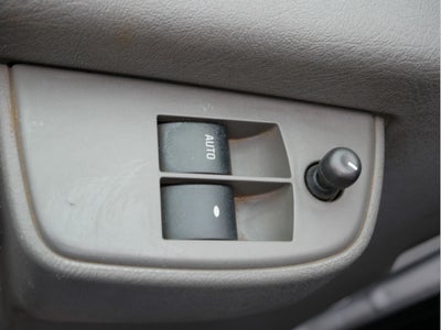 2024 Chevrolet Express Passenger 3500 1LS