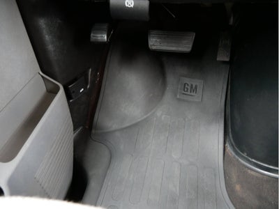 2024 Chevrolet Express Passenger 3500 1LS