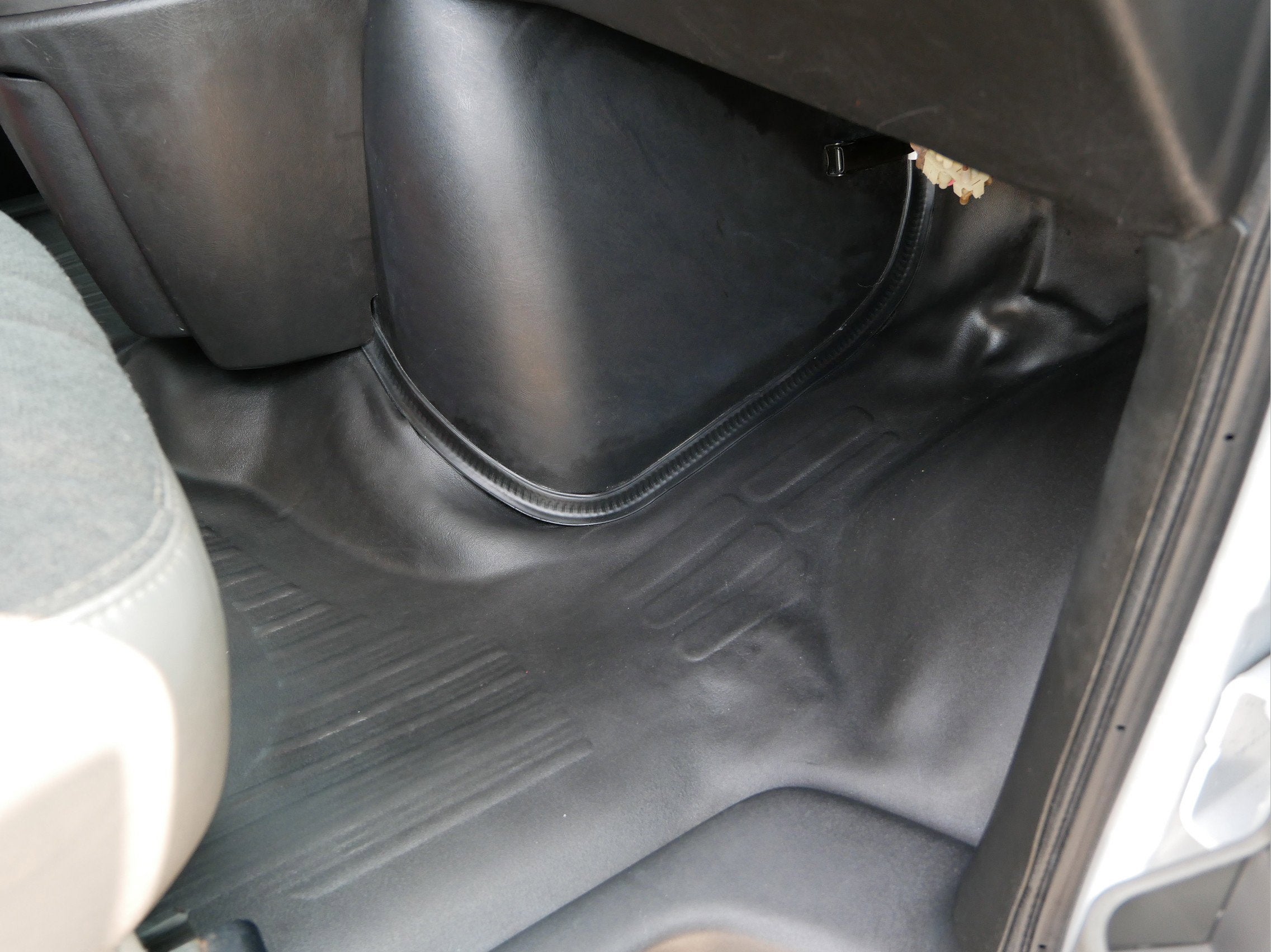 2023 Chevrolet Express Cargo 2500 Base