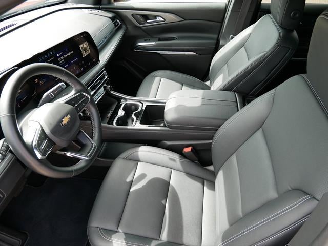 2026 Chevrolet Traverse Base