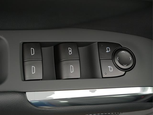 2026 Chevrolet Traverse Base