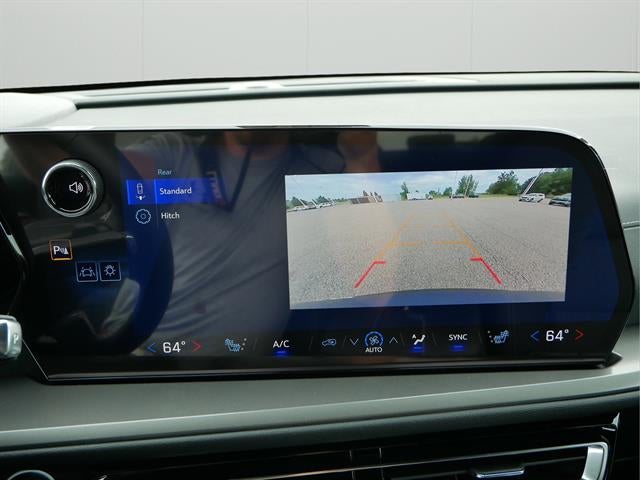 2026 Chevrolet Traverse Base