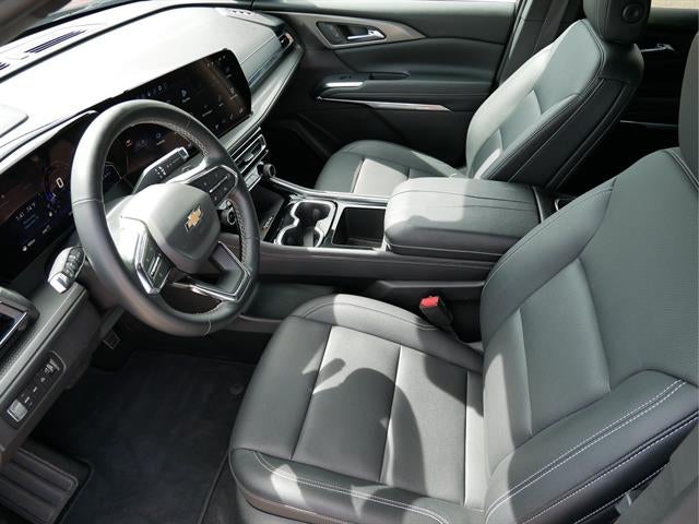 2026 Chevrolet Traverse Base