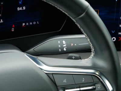 2025 Chevrolet Traverse Base