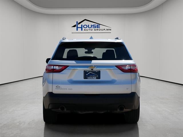 2021 Chevrolet Traverse Base