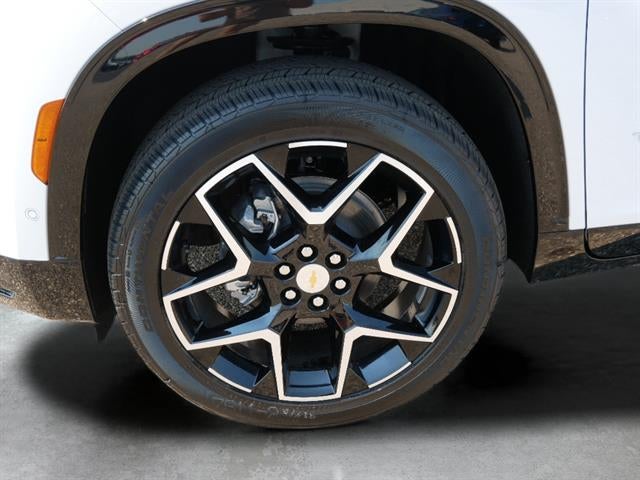 2026 Chevrolet Traverse Base