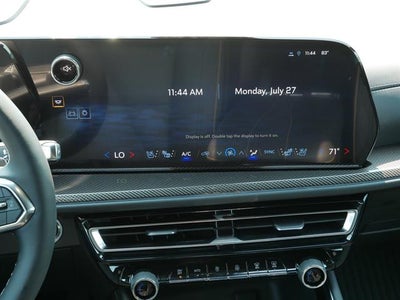 2026 Chevrolet Traverse Base