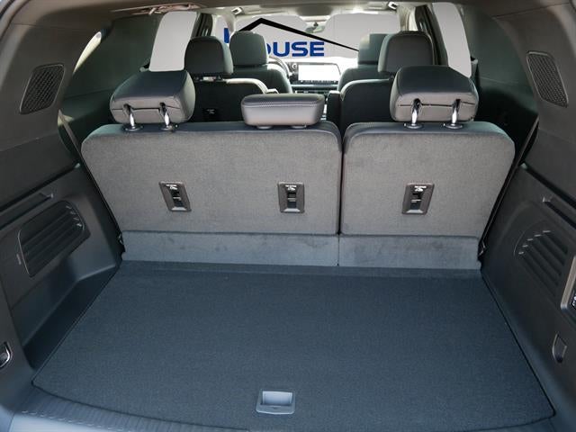 2026 Chevrolet Traverse Base