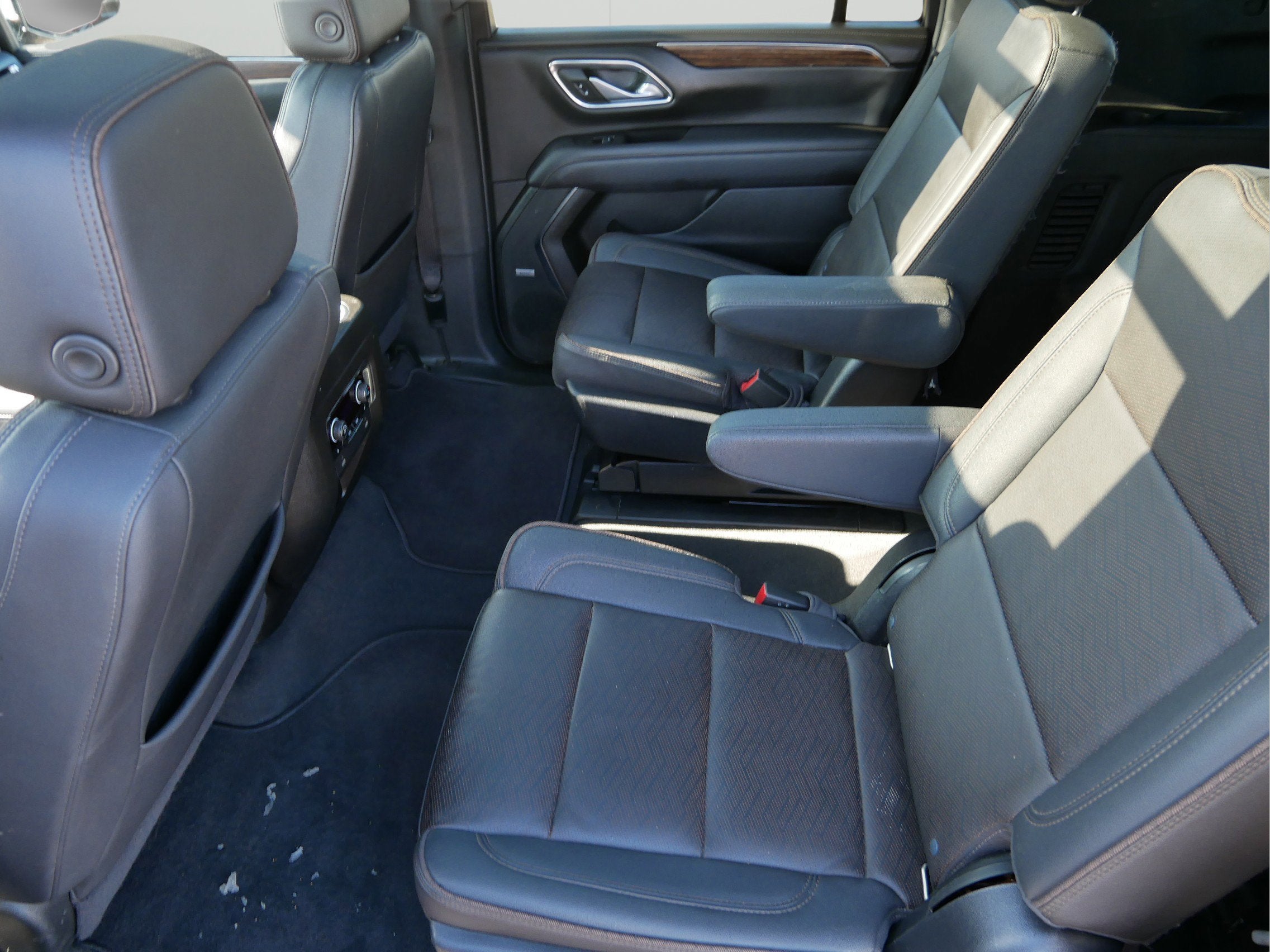 2022 Chevrolet Suburban High Country