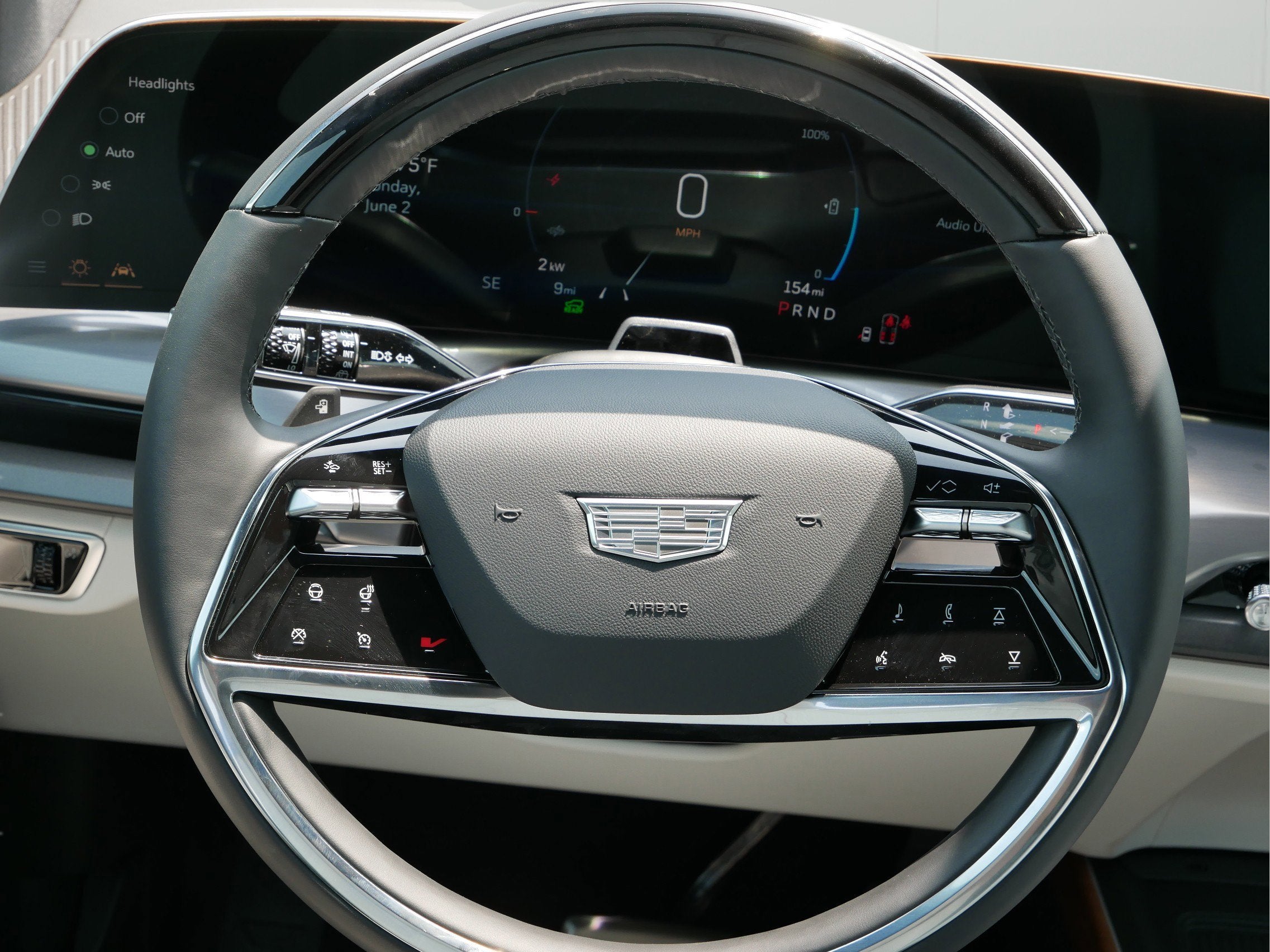 2026 Cadillac VISTIQ Sport