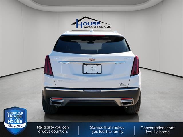 2024 Cadillac XT5 Base