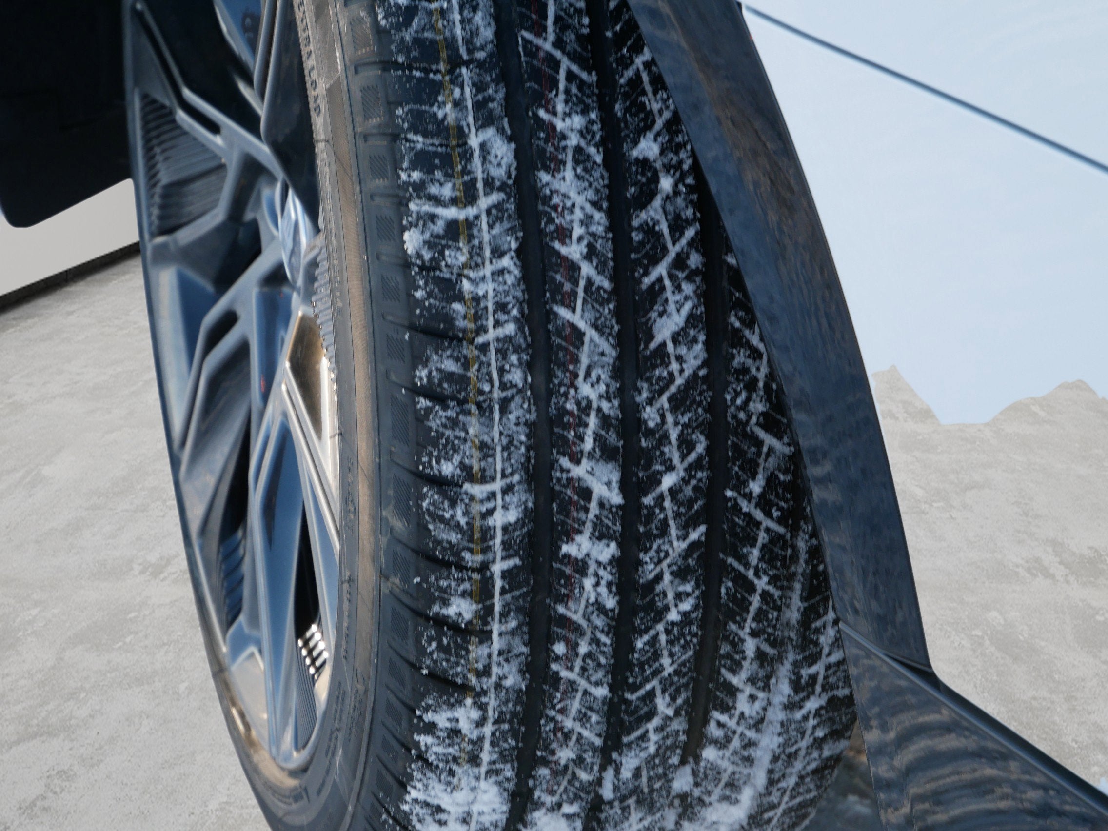 2026 Cadillac LYRIQ Signature Sport