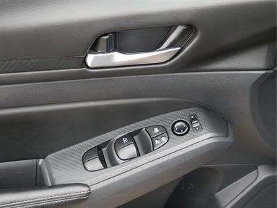 2025 Nissan Altima Base