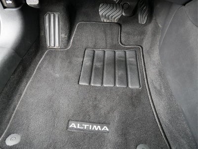 2025 Nissan Altima Base