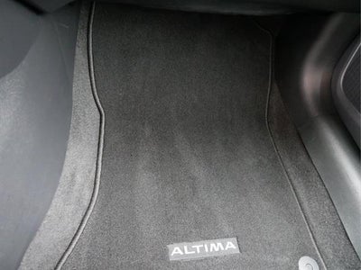 2025 Nissan Altima Base