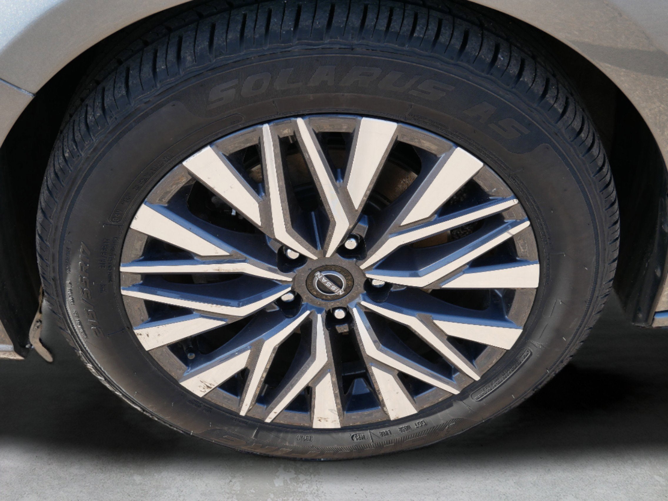 2023 Nissan Altima SV FWD