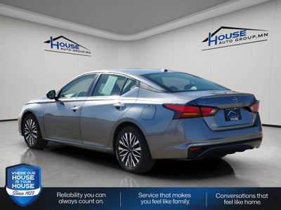 2023 Nissan Altima SV FWD