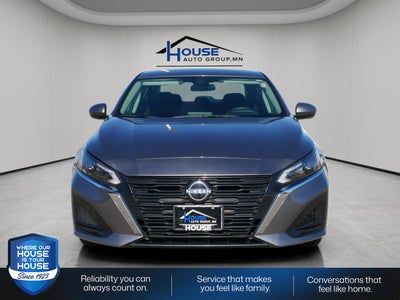 2023 Nissan Altima SV FWD