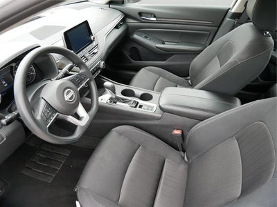 2025 Nissan Altima Base