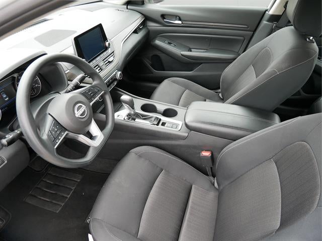 2025 Nissan Altima Base