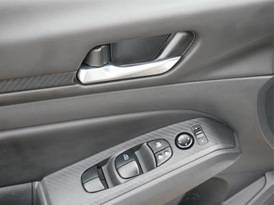 2025 Nissan Altima Base