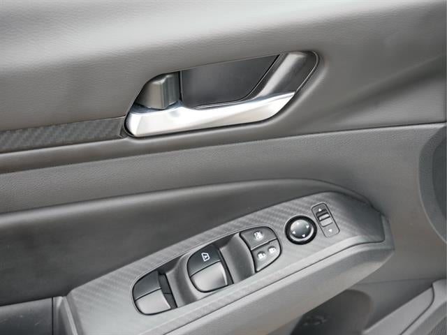2025 Nissan Altima Base