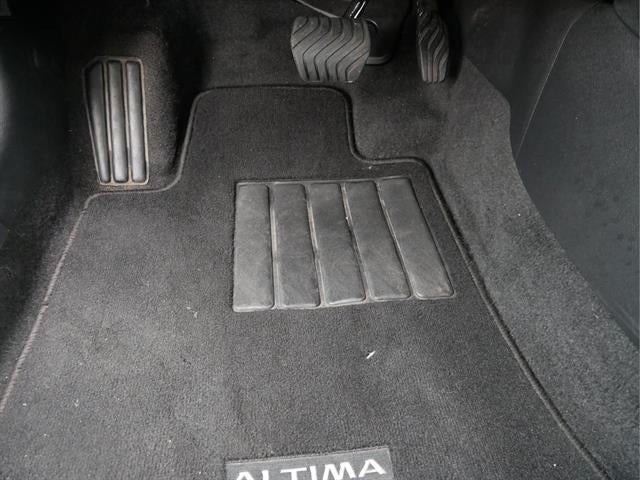 2025 Nissan Altima Base