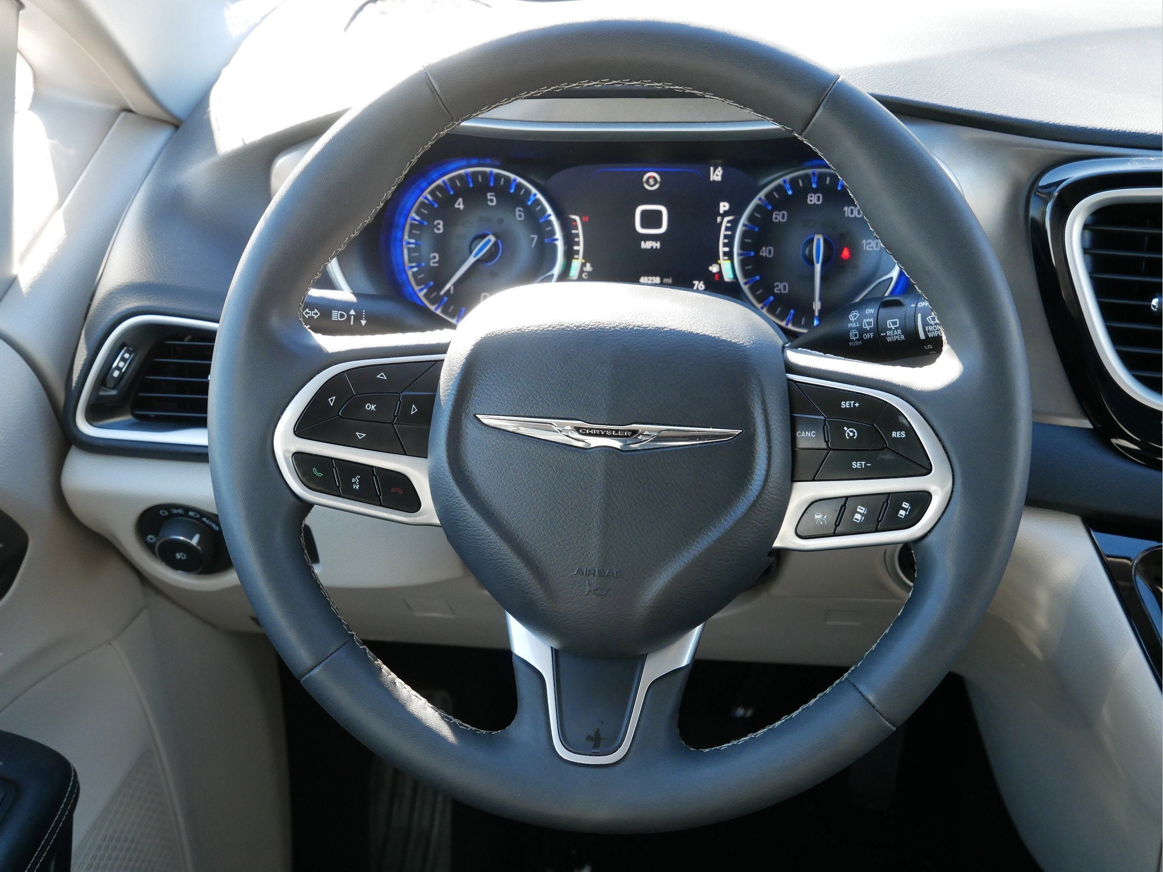 2024 Chrysler Pacifica Touring L