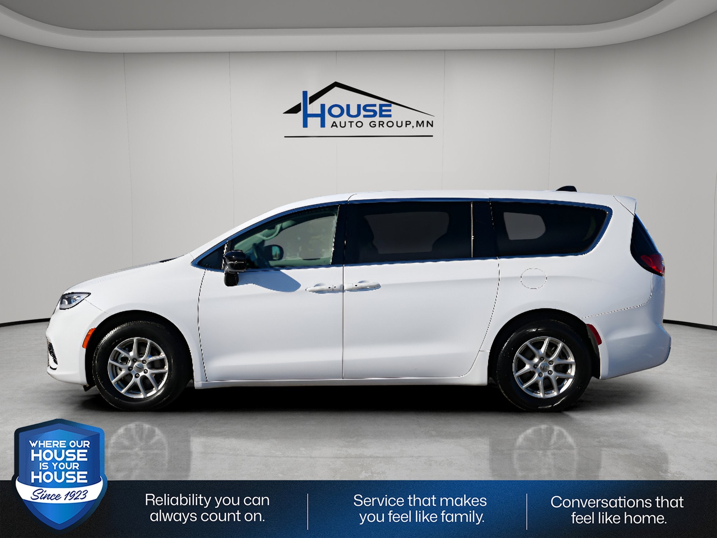 2024 Chrysler Pacifica Touring L