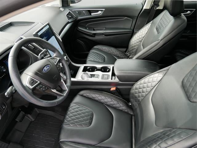 2023 Ford Edge Base