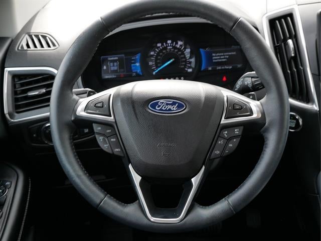 2023 Ford Edge Base