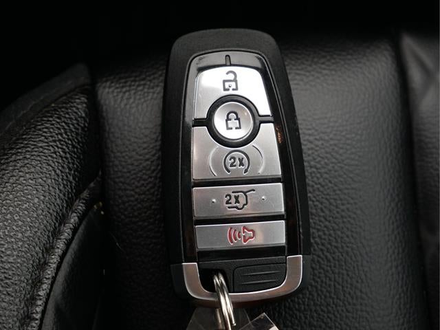 2023 Ford Edge Base