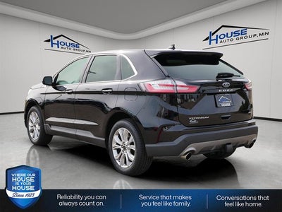 2023 Ford Edge Base