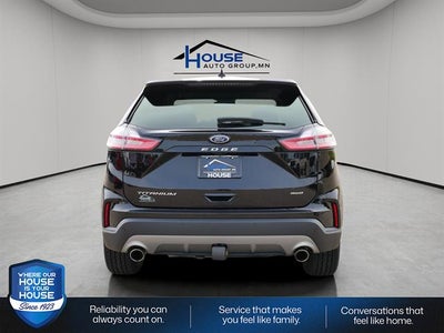 2023 Ford Edge Base