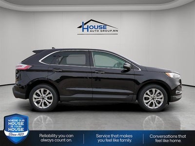 2023 Ford Edge Base