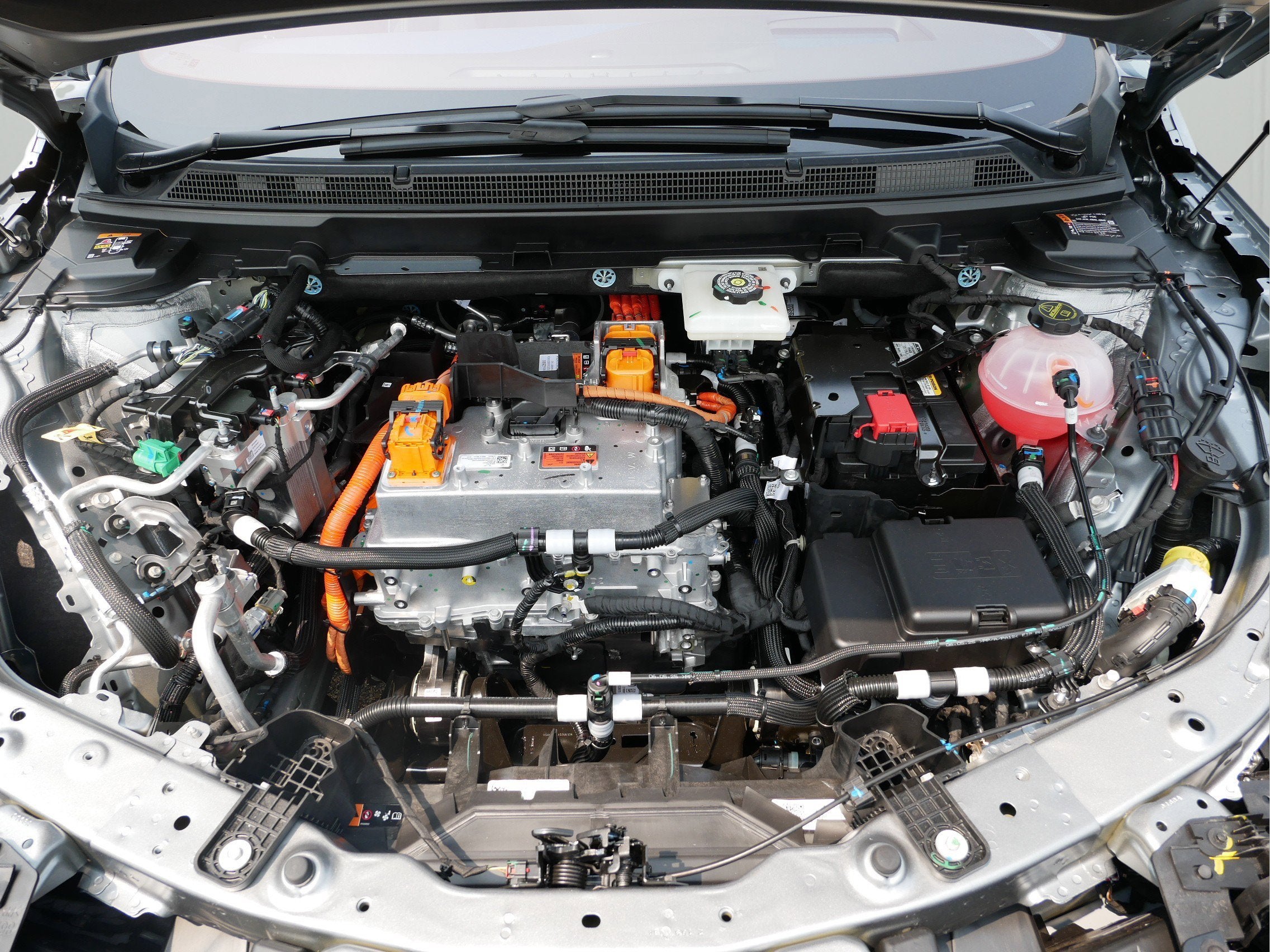 2025 Cadillac OPTIQ Sport 2