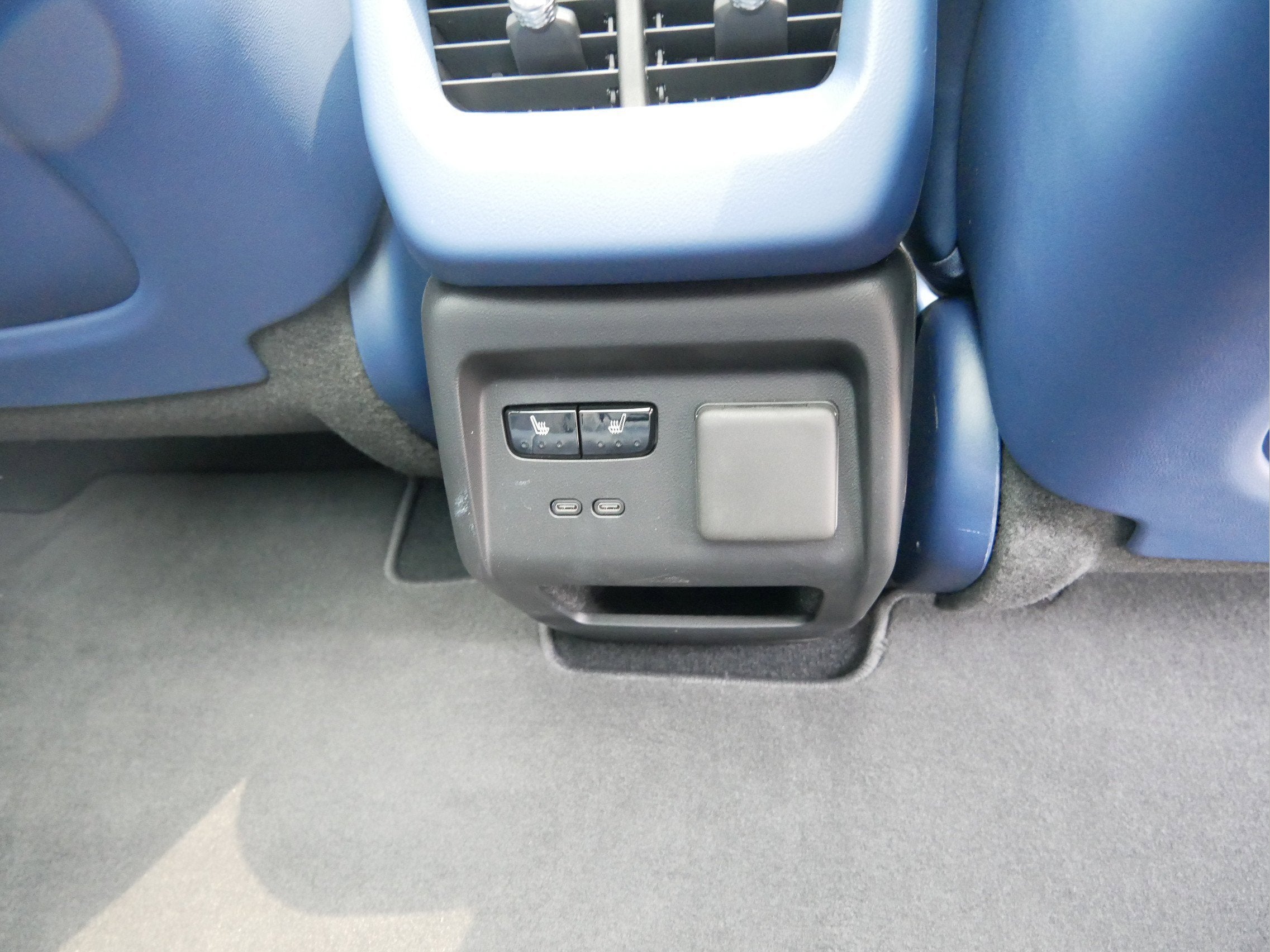 2025 Cadillac OPTIQ Sport 2