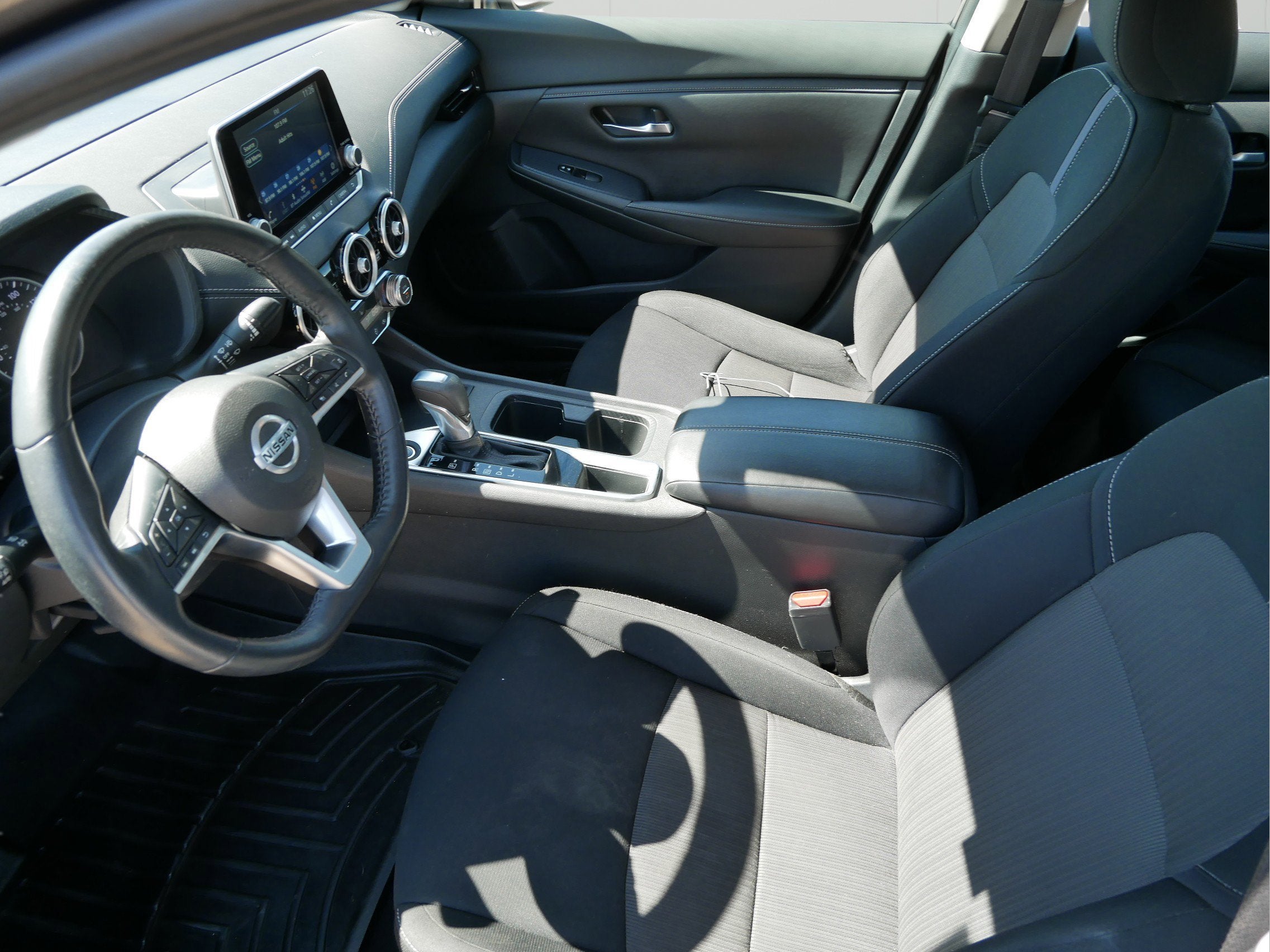 2022 Nissan Sentra SV Xtronic CVT