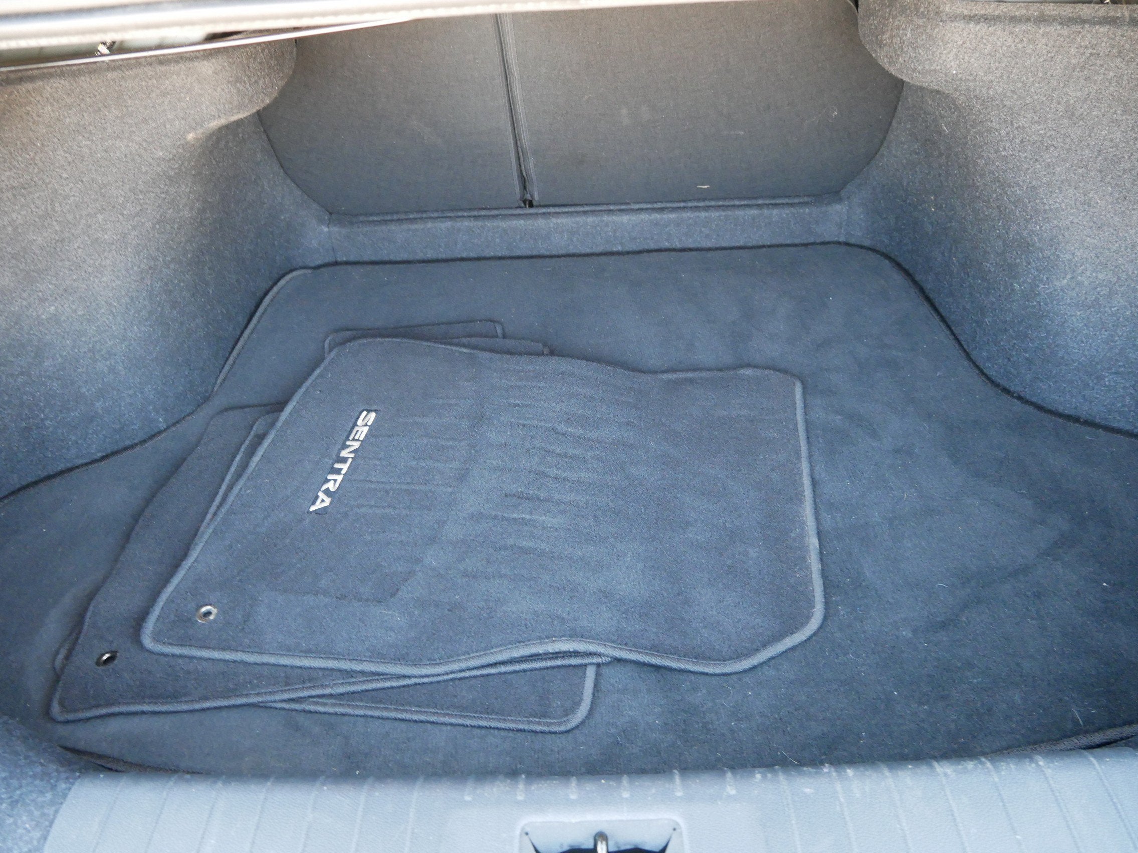 2022 Nissan Sentra SV Xtronic CVT